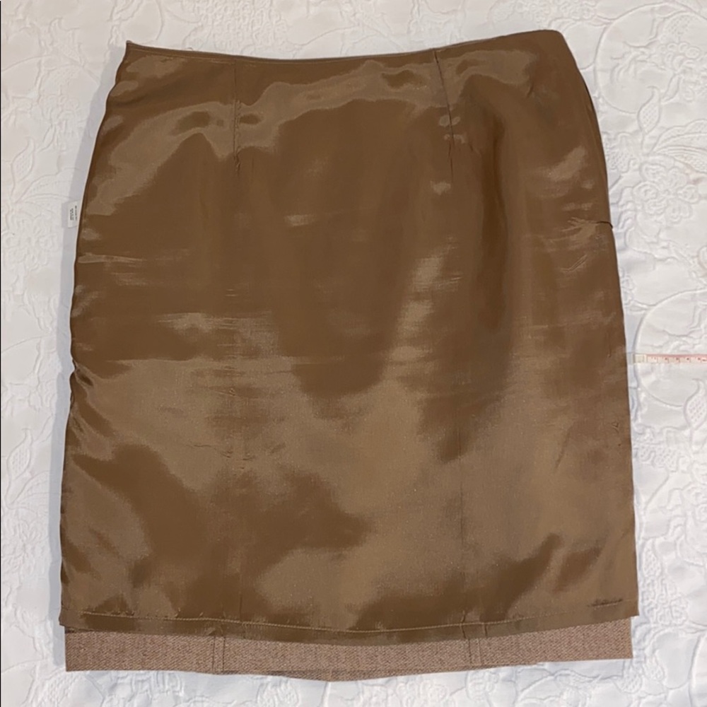 Worth 100% Wool Tan Skirt Size 14 - Picture 8 of 10